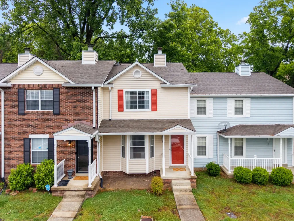 8 Rolling Meadows Drive Goodlettsville TN 37072