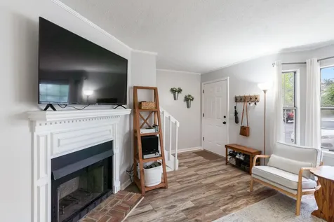 8 Rolling Meadows Drive Goodlettsville TN 37072