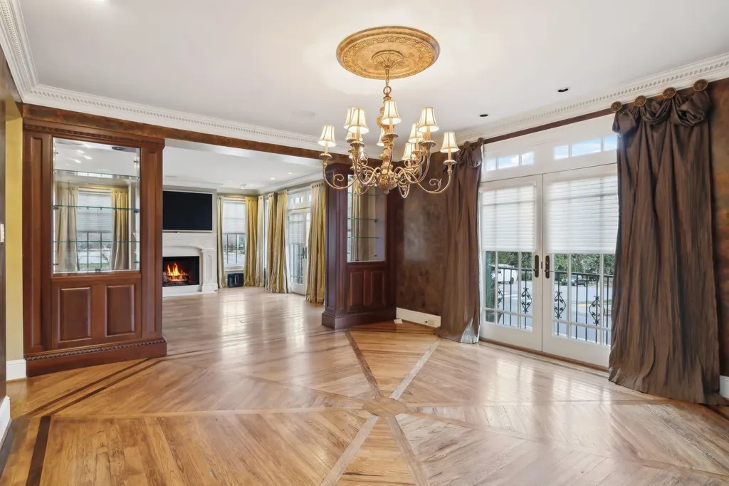 102 West End Close Nashville TN 37205