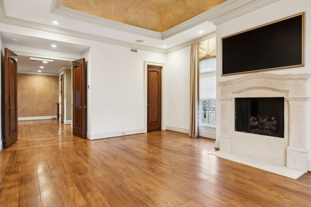 102 West End Close Nashville TN 37205
