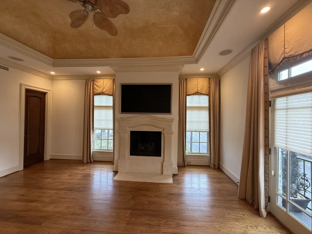 102 West End Close Nashville TN 37205