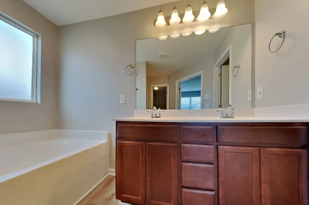 1107 Selous Drive Murfreesboro TN 37128