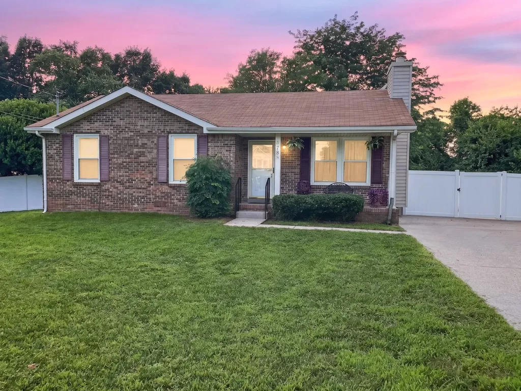 578 Donna Drive Clarksville TN 37042