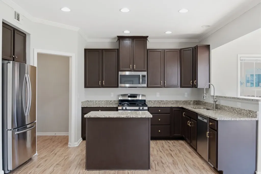 1568 Brockton Lane Nashville TN 37221