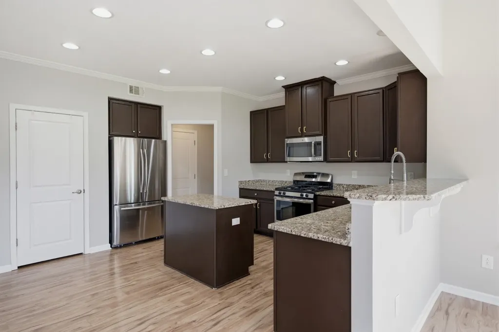 1568 Brockton Lane Nashville TN 37221