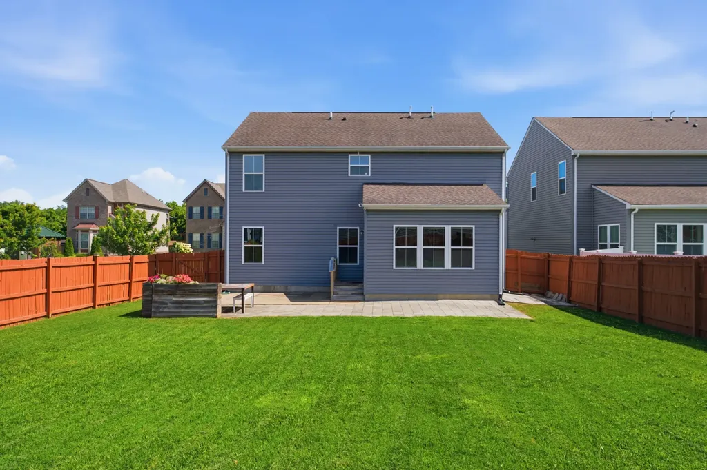 1568 Brockton Lane Nashville TN 37221