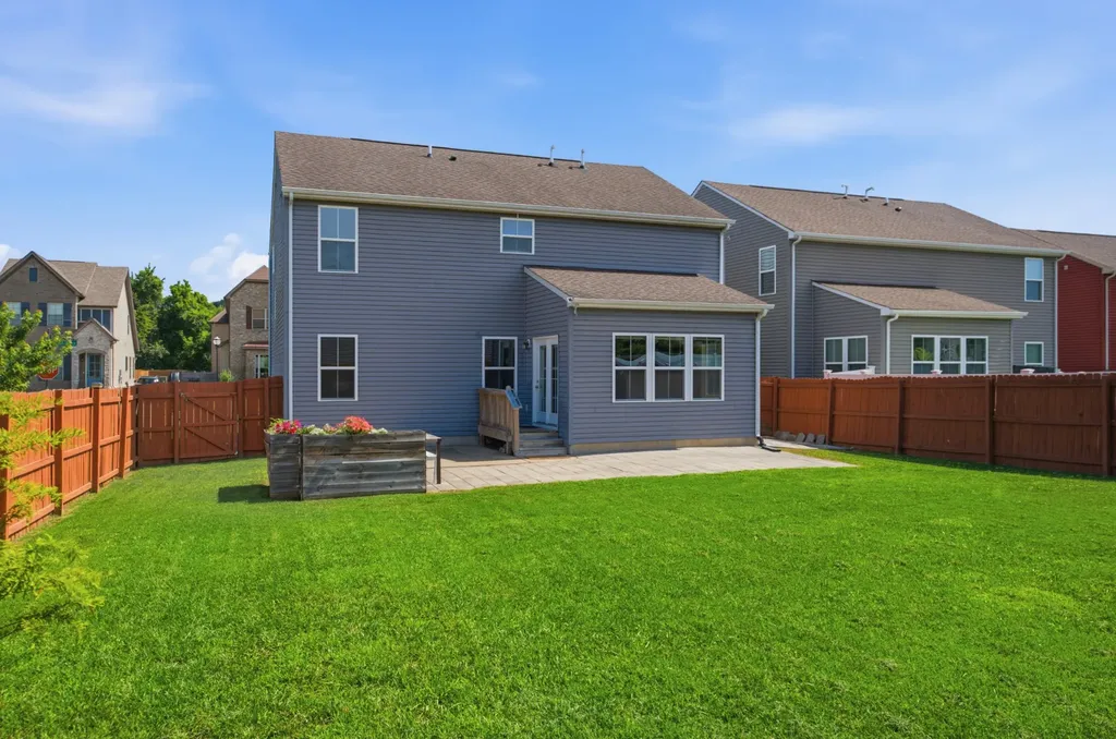 1568 Brockton Lane Nashville TN 37221