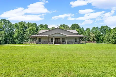 890 Iron Workers Road Clarksville TN 37043