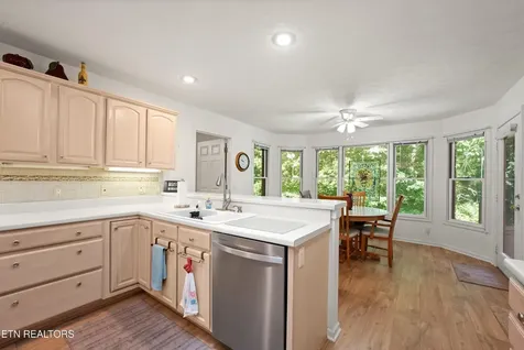 112 Cromwell Lane Crossville TN 38558