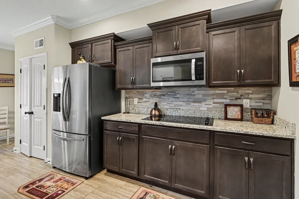 538 Low Country Court Clarksville TN 37042