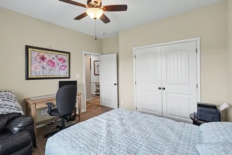 538 Low Country Court Clarksville TN 37042