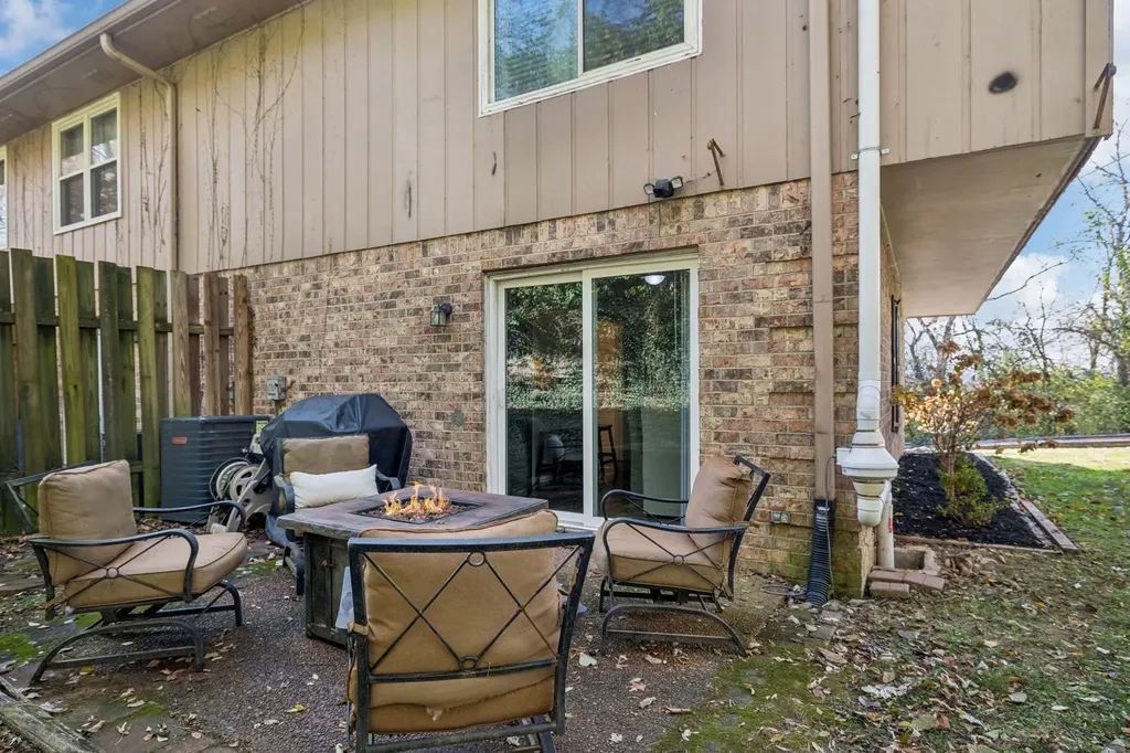 110 Bellevue Road Nashville TN 37221