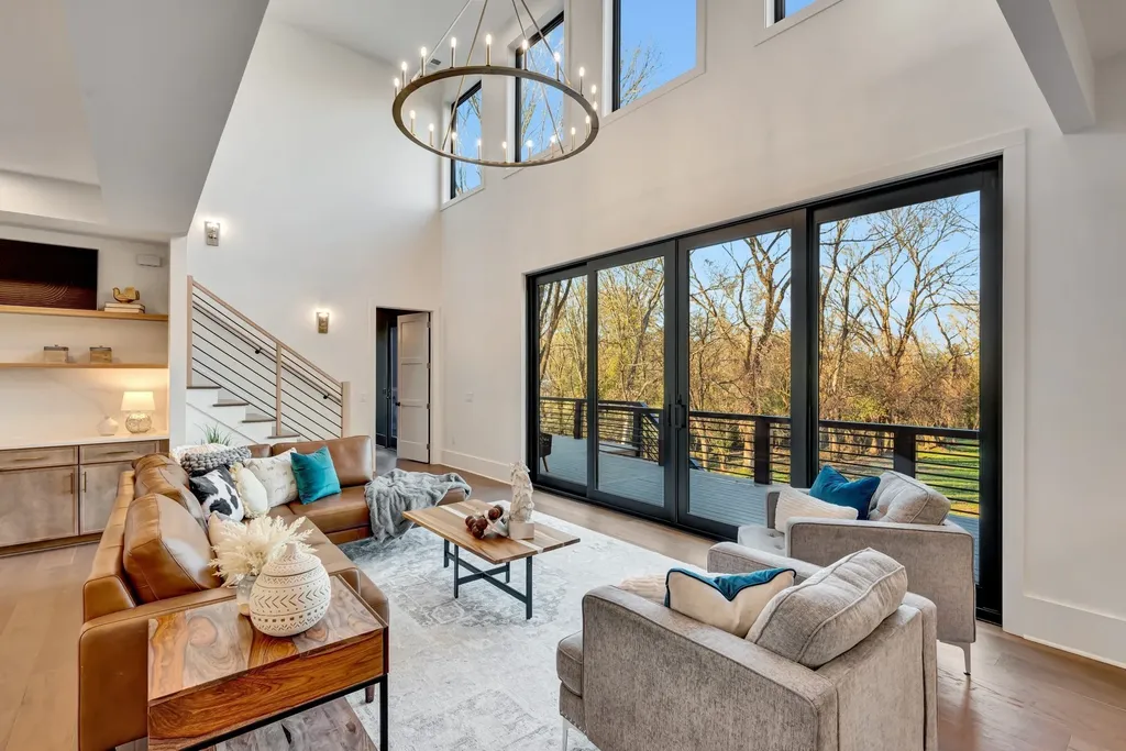 419 Lewisburg Avenue Franklin TN 37064