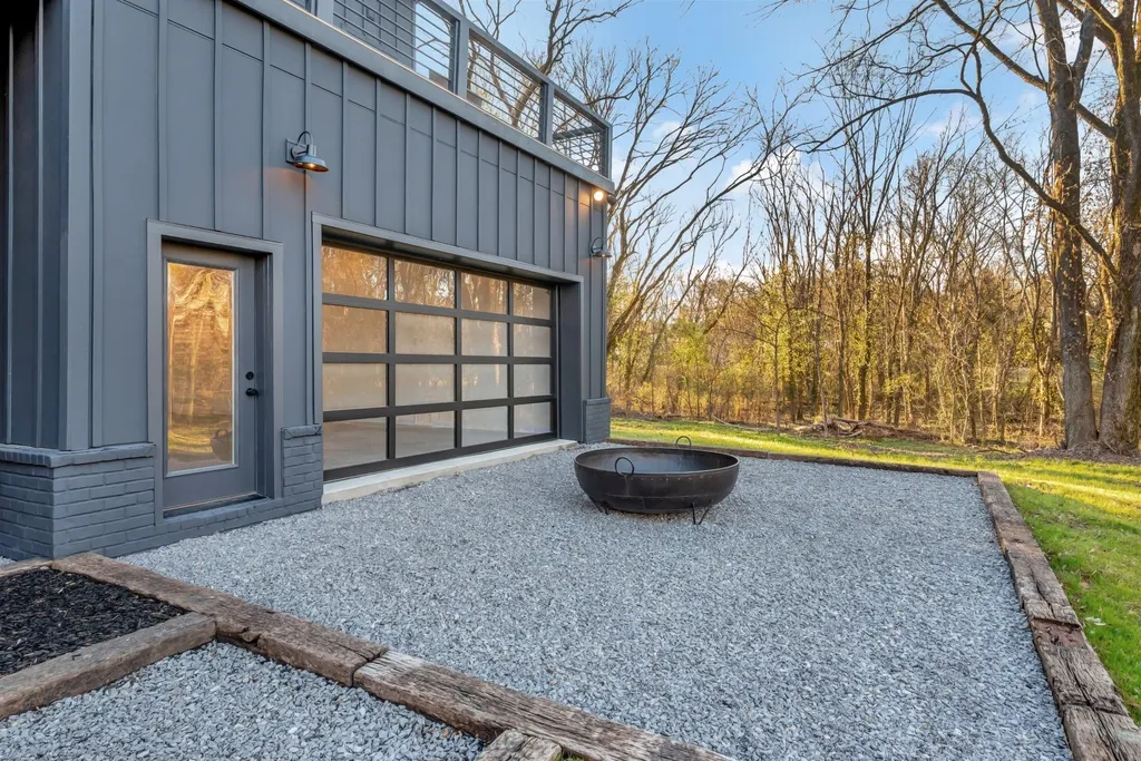 419 Lewisburg Avenue Franklin TN 37064