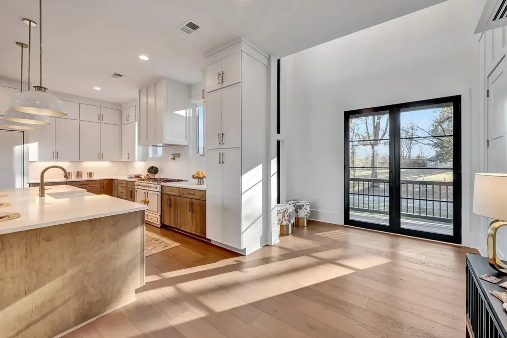 419 Lewisburg Avenue Franklin TN 37064