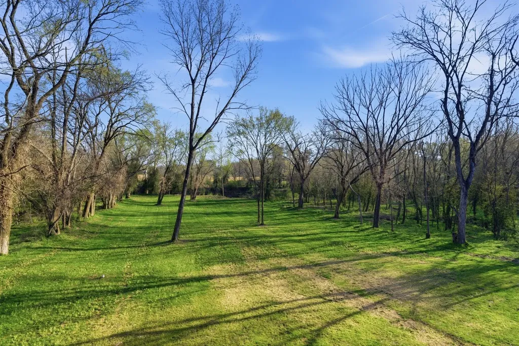 419 Lewisburg Avenue Franklin TN 37064