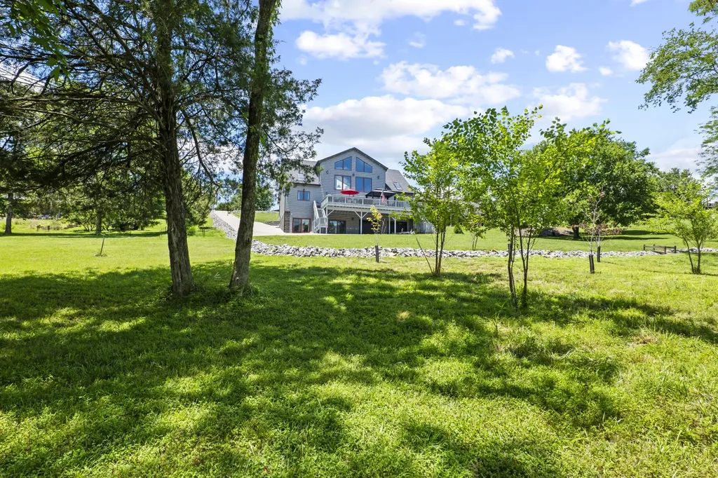 883 Newton Lane Gallatin TN 37066