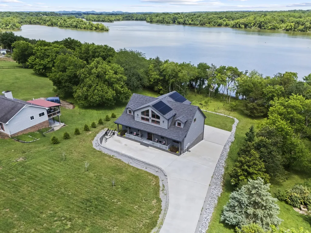 883 Newton Lane Gallatin TN 37066