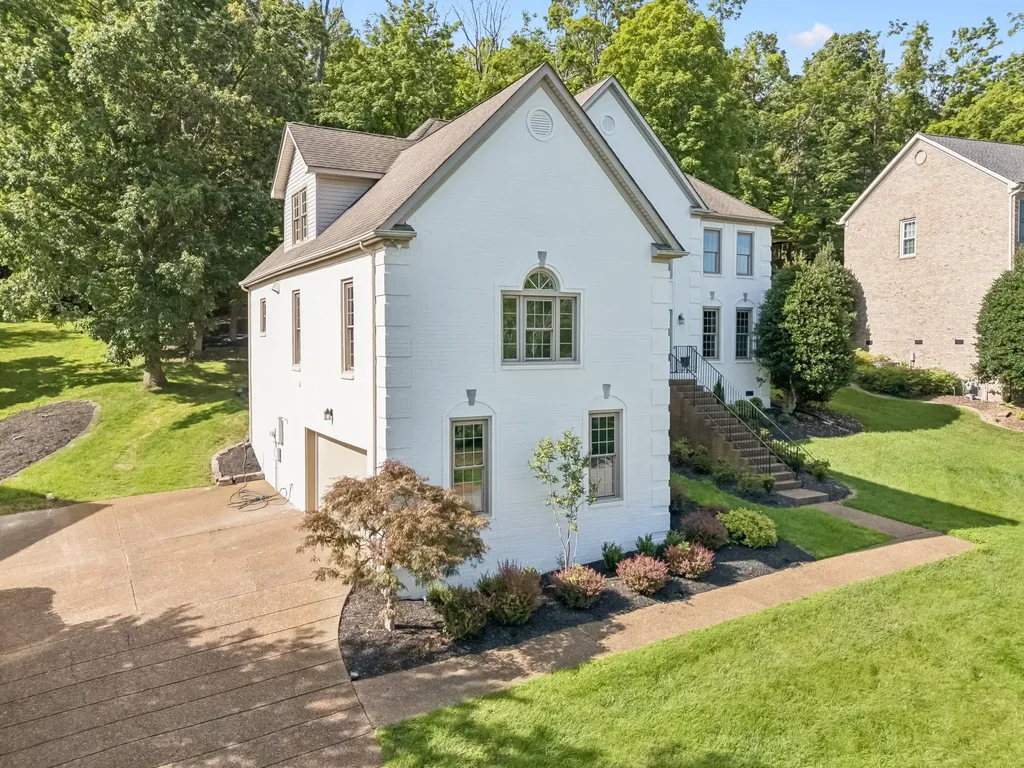 9442 Foothills Drive Brentwood TN 37027