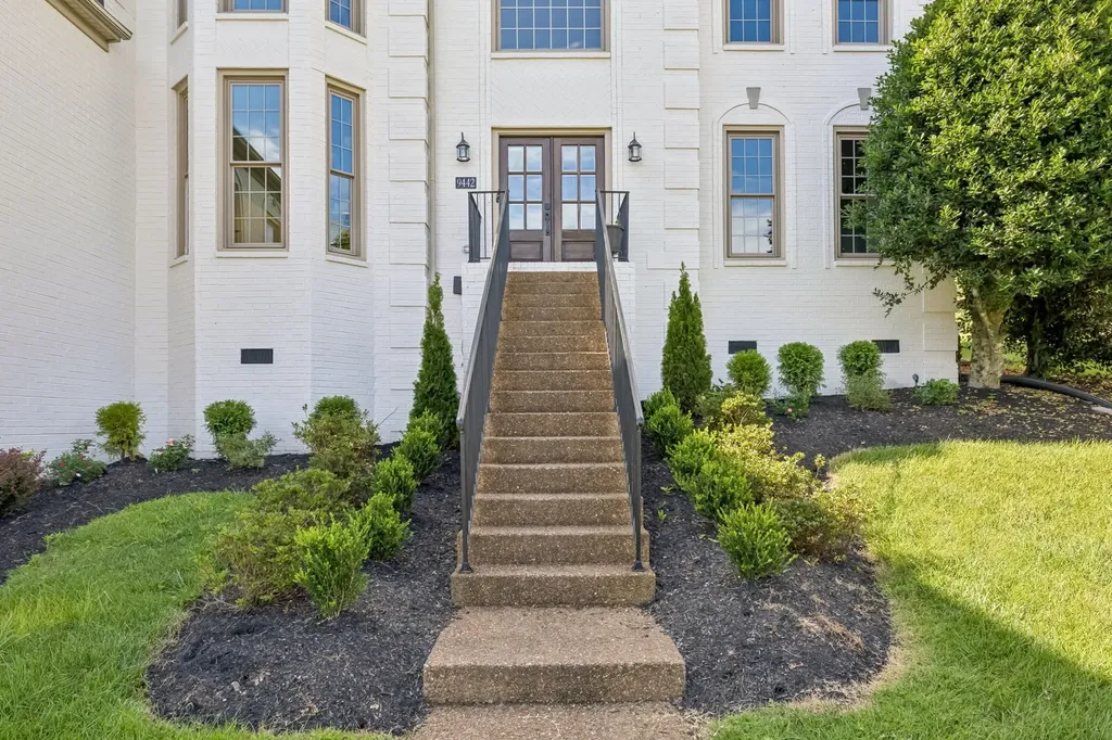 9442 Foothills Drive Brentwood TN 37027