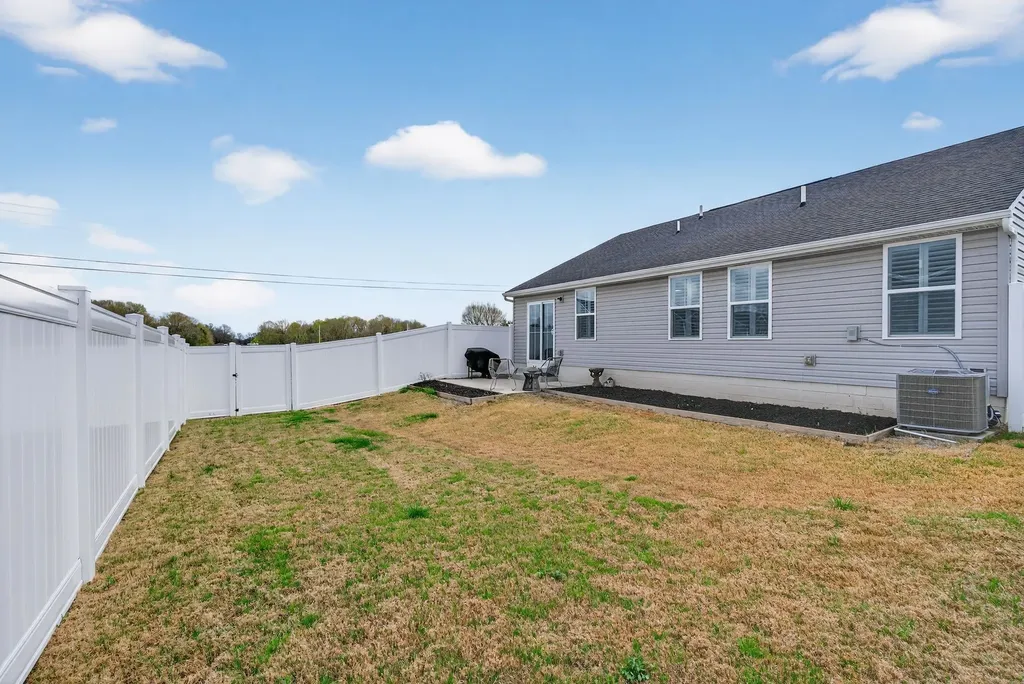 2315 Burnwick Grove Spring Hill TN 37174