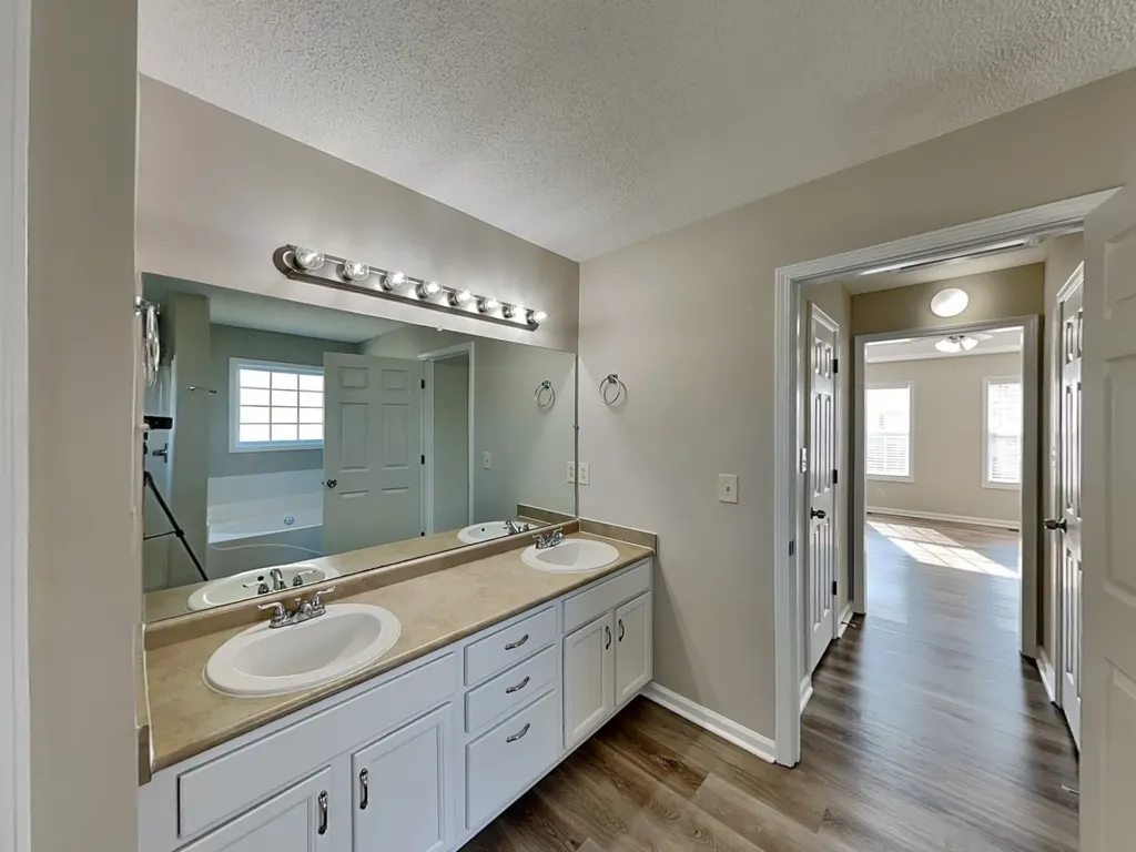 3411 Bradfield Drive Clarksville TN 37042
