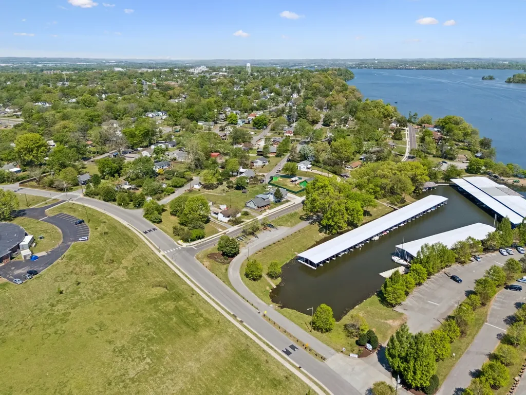 1806 Riverside Road Old Hickory TN 37138