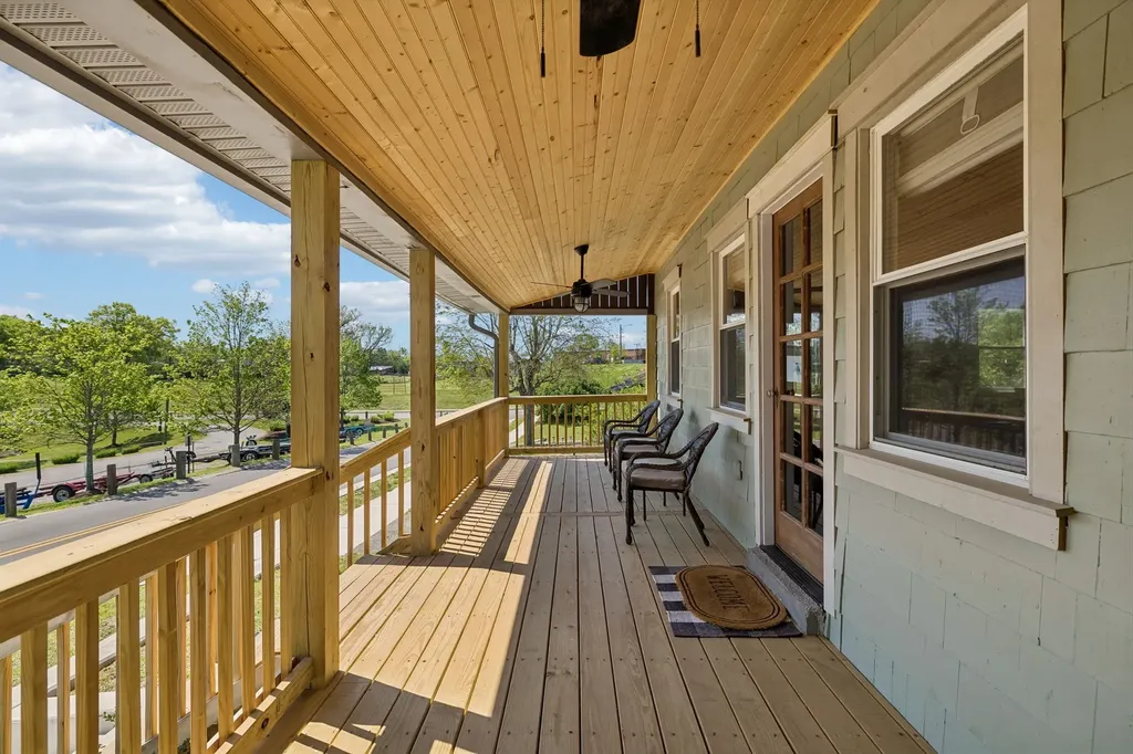 1806 Riverside Road Old Hickory TN 37138