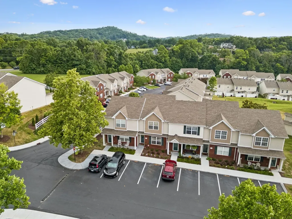 1721 Red Jacket Drive Antioch TN 37013