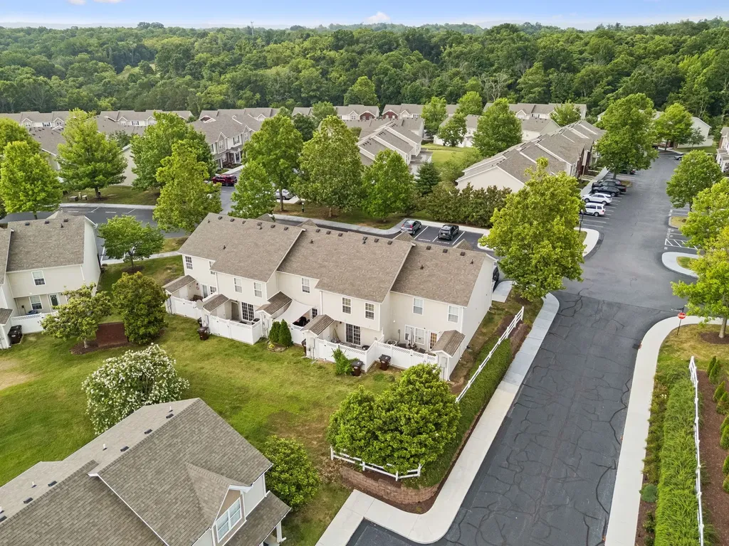 1721 Red Jacket Drive Antioch TN 37013