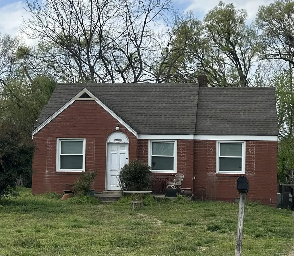 1413 Mcgavock Pike Nashville TN 37216