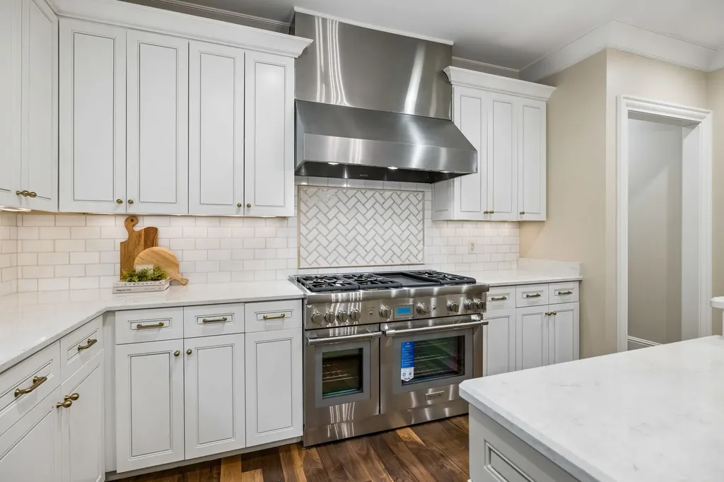 2127 Chickering Nashville TN 37215