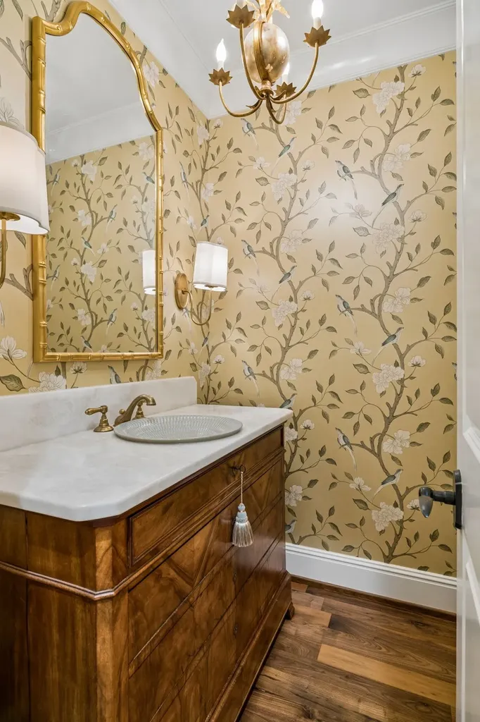 2127 Chickering Nashville TN 37215