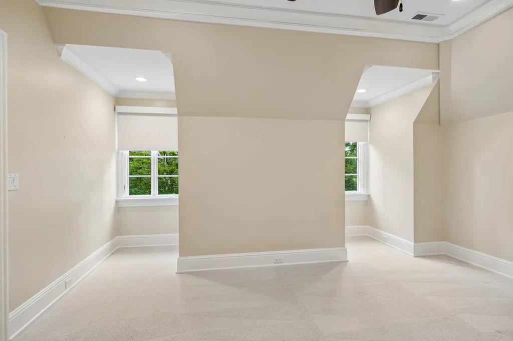 2127 Chickering Nashville TN 37215