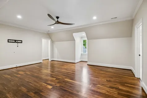 2127 Chickering Nashville TN 37215