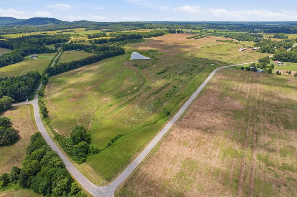 8363 W Green Hill Road Smithville TN 37166