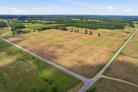 8363 W Green Hill Road Smithville TN 37166