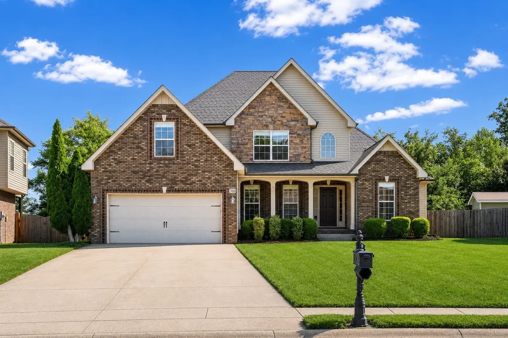1768 Apache Way Clarksville TN 37042