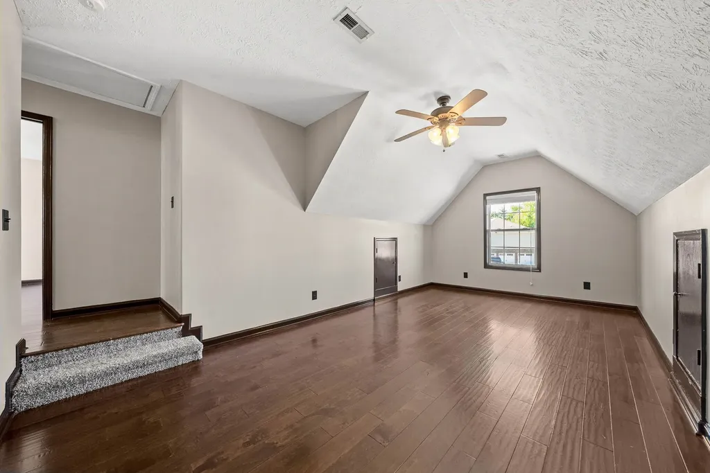 1768 Apache Way Clarksville TN 37042