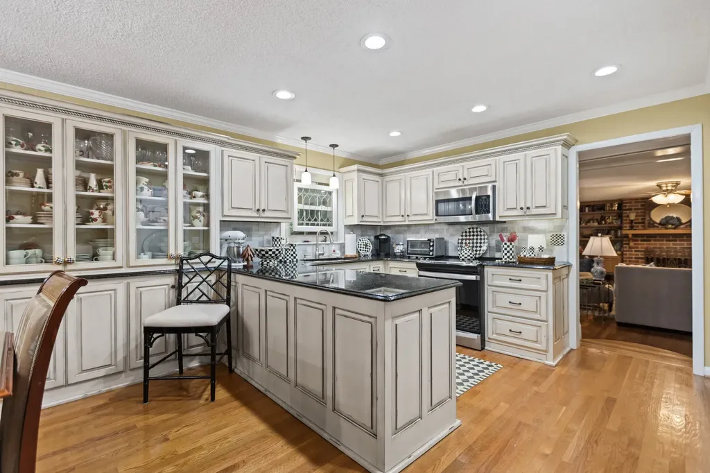 112 Hamilton Lane Tullahoma TN 37388
