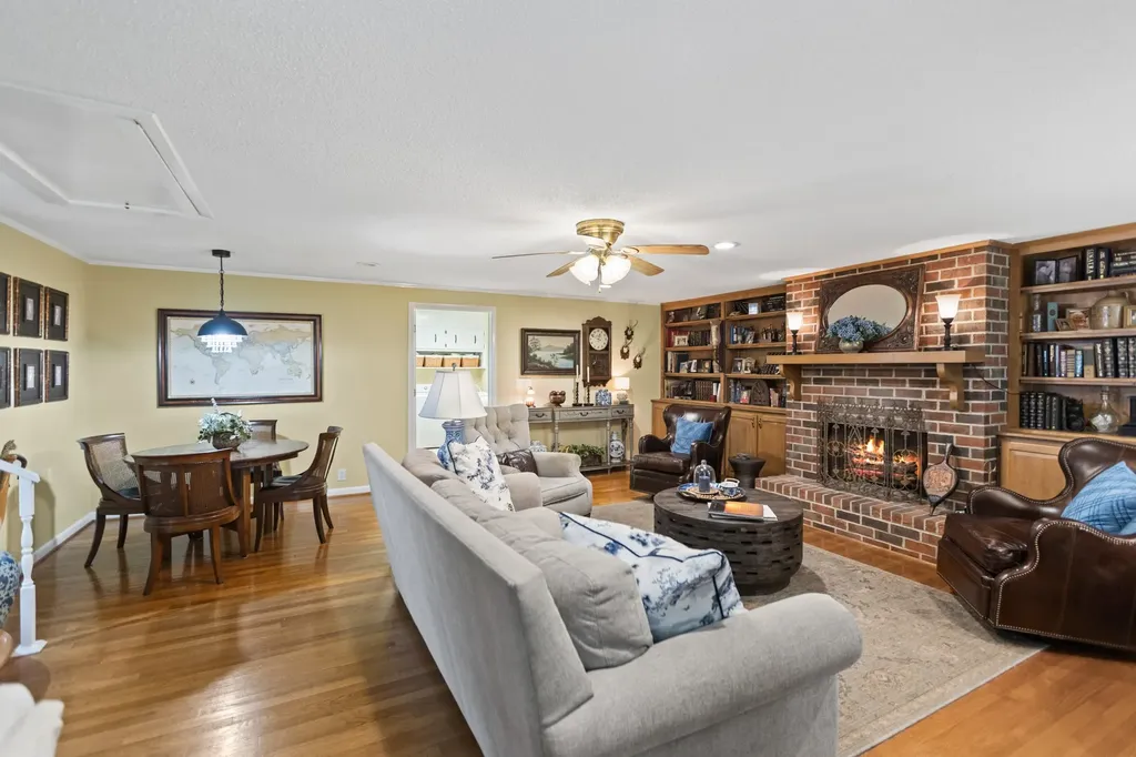 112 Hamilton Lane Tullahoma TN 37388