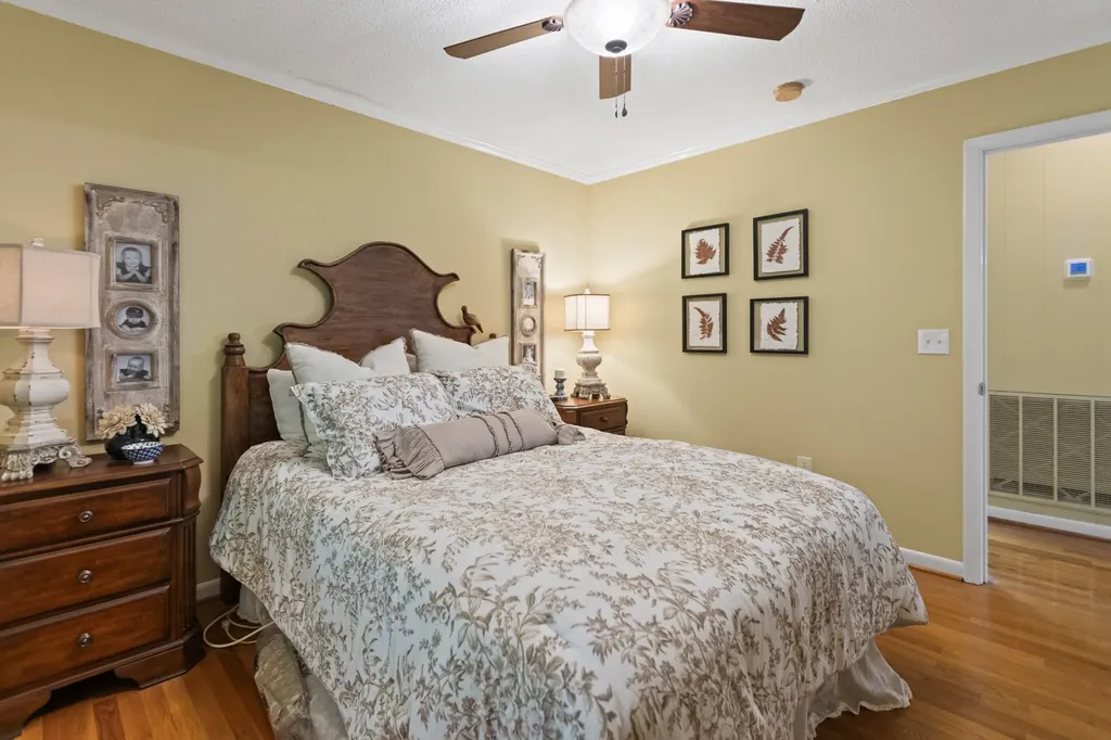 112 Hamilton Lane Tullahoma TN 37388