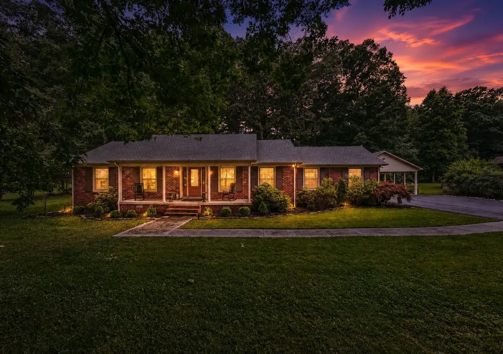 112 Hamilton Lane Tullahoma TN 37388