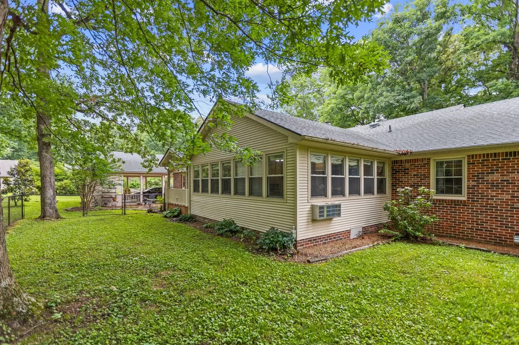 112 Hamilton Lane Tullahoma TN 37388