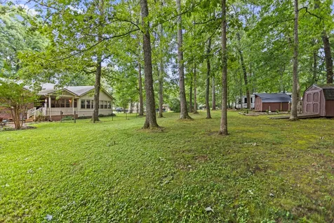 112 Hamilton Lane Tullahoma TN 37388