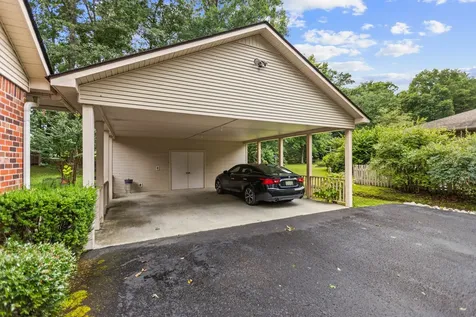 112 Hamilton Lane Tullahoma TN 37388