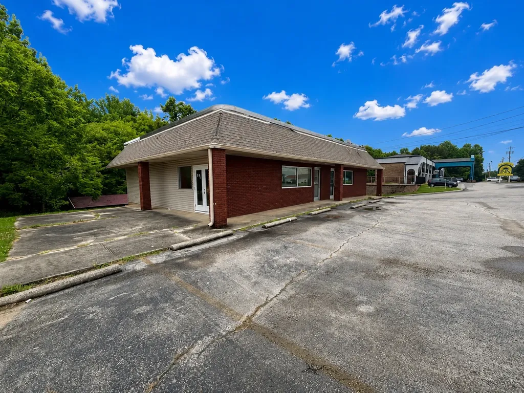2491 Sparta Street Mcminnville TN 37110