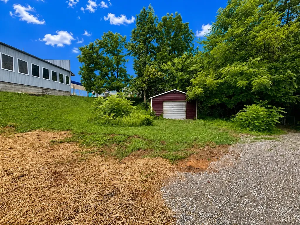 2491 Sparta Street Mcminnville TN 37110