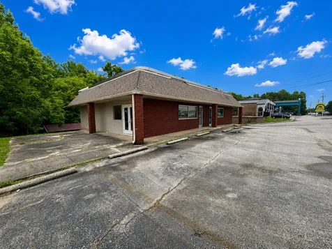 2491 Sparta Street Mcminnville TN 37110