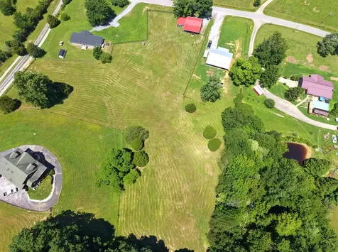 1319 Ideal Valley Road Spring City TN 37381